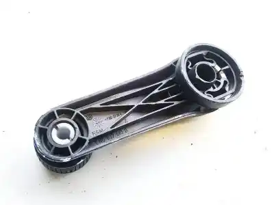 Автозапчасти б/у левая передняя ручка окна за volkswagen jetta (1k2) 2.0 tdi ссылки oem iam 1h0837581d  