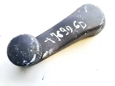 Автозапчасти б/у левая передняя ручка окна за volkswagen jetta (1k2) 2.0 tdi ссылки oem iam 1h0837581d  