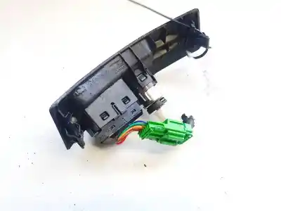 Pezzo di ricambio per auto di seconda mano pezzi vari per volvo v50 (545) 2.0 d riferimenti oem iam 8686026  