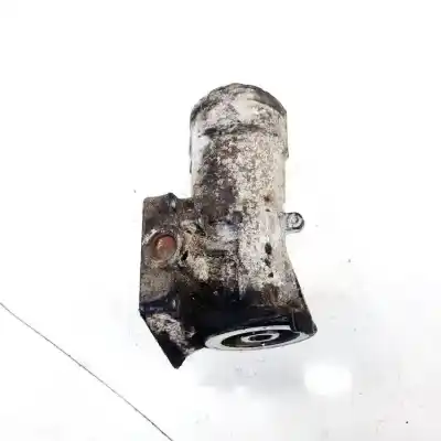 Автозапчасти б/у поддержка масляного фильтра за audi a4 avant (8e) 2.0 tdi quattro (dpf) ссылки oem iam 045115389e  045115389e