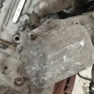 Second-hand car spare part engine oil cooler for peugeot partner (s2) 1.6 16v hdi oem iam references 