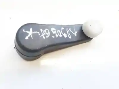 Pezzo di ricambio per auto di seconda mano maniglia alzacristalli anteriore sinistro per seat altea (5p1) 1.9 tdi riferimenti oem iam 6k0837581