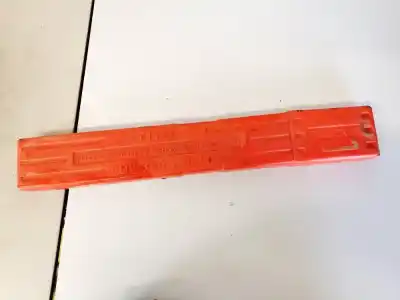 Peça sobressalente para automóvel em segunda mão peças diversas por volvo v50 (545) 2.0 d referências oem iam 8d9860251a