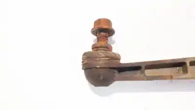 Second-hand car spare part left front bracket for opel zafira b 1.9 cdti oem iam references   