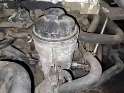 Second-hand car spare part oil filter support for volkswagen passat b6 (3c2) 2.0 tdi 16v oem iam references 