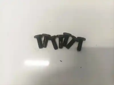 Tweedehands auto-onderdeel diverse onderdelen voor renault scenic ii 1.5 dci diesel oem iam-referenties 