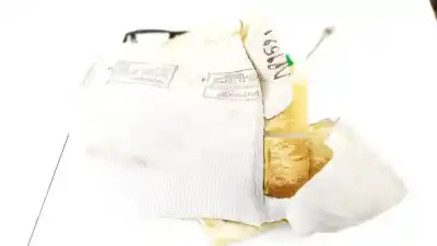 Peça sobressalente para automóvel em segunda mão peças diversas por volvo xc90 2.4 diesel cat referências oem iam 3074935d