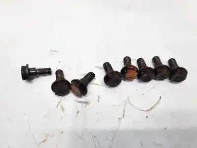 Pezzo di ricambio per auto di seconda mano pezzi vari per toyota corolla (e12) 2.0 d-4d sol berlina riferimenti oem iam   