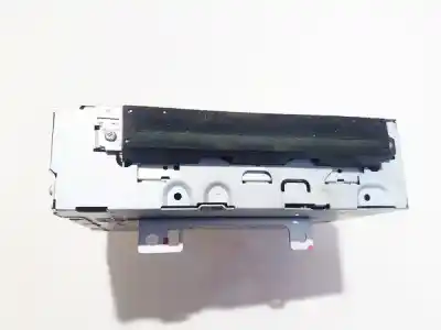 Pezzo di ricambio per auto di seconda mano IMPIANTO AUDIO / RADIO CD per VOLVO V50 (545)  Riferimenti OEM IAM 30732600  40019521