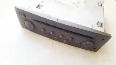 Pezzo di ricambio per auto di seconda mano IMPIANTO AUDIO / RADIO CD per RENAULT MEGANE II (BM0/1_, CM0/1_)  Riferimenti OEM IAM 8200483757  8200483757T