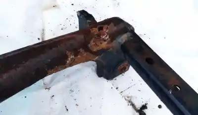 Pezzo di ricambio per auto di seconda mano attacco per rimorchio per audi a6 avant (c4) 2.5 tdi riferimenti oem iam   