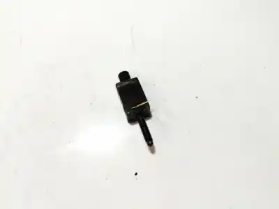 Автозапчастина б/у різні деталі для volkswagen passat b6 (3c2) 2.0 tdi 16v посилання на oem iam 