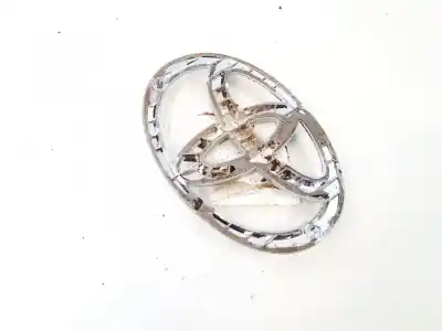 Peça sobressalente para automóvel em segunda mão emblema por toyota avensis wagon (t25) 2.0 d-4d sol referências oem iam   
