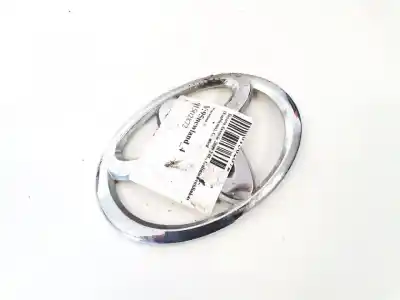 Peça sobressalente para automóvel em segunda mão emblema por toyota avensis wagon (t25) 2.0 d-4d sol referências oem iam   