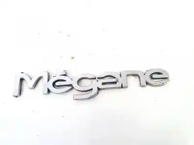 Автозапчастина б/у емблема для RENAULT MEGANE I SCENIC (JA0) 1.6 Посилання на OEM IAM   