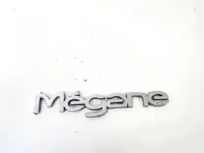 Second-hand car spare part front badge for renault megane i scenic (ja0) 1.6 oem iam references   