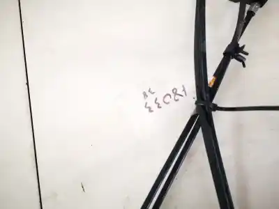 Pezzo di ricambio per auto di seconda mano plastica per hyundai i30 1.6 crdi cat riferimenti oem iam   