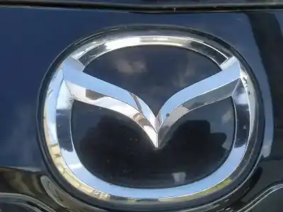 Second-hand car spare part front badge for mazda 5 berl. (cr) 2.0 crtd active+ (105kw) oem iam references   