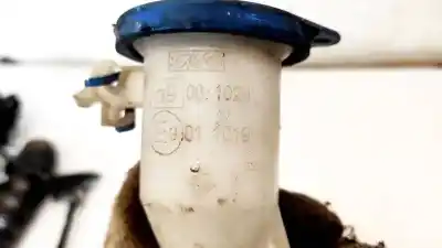 Second-hand car spare part windscreen washer bottle for ford focus lim. (cb8) 1.6 tdci cat oem iam references e9001024  e9011019