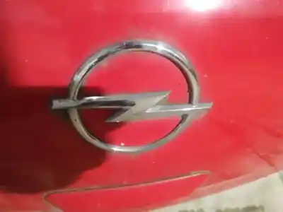 Автозапчастина б/у емблема для opel corsa c 1.2 16v cat (z 12 xep / lb4) посилання на oem iam 