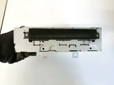 Peça sobressalente para automóvel em segunda mão sistema de áudio / rádio cd por volvo v50 (545) 2.0 d referências oem iam 307326001