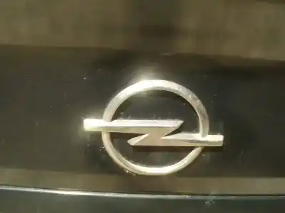 Second-hand car spare part front badge for opel astra g caravan 1.7 16v dti cat (y 17 dt / lr6) oem iam references   