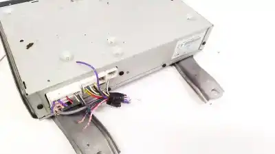 Second-hand car spare part audio system / radio cd for toyota corolla (e11) 2.0 d-4d linea sol oem iam references 8684113020  8684-113020