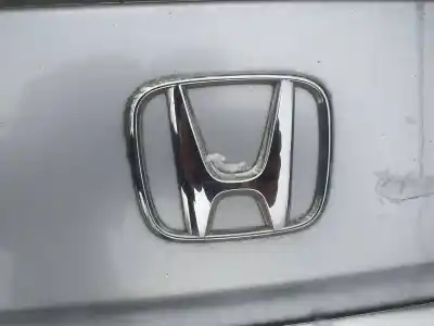 Peça sobressalente para automóvel em segunda mão emblema por honda fr-v (be) 1.7 referências oem iam   