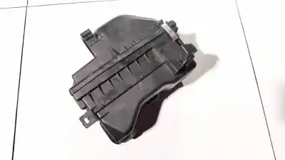 Автозапчасти б/у поддержка воздушного фильтра за mitsubishi colt cz3 berl. 5 (z30a) 1.5 di-d insport [1.5 ltr. - 70 kw di-d cat] ссылки oem iam mn130288  a63900401