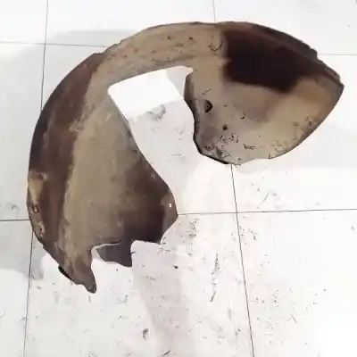 Piesă de schimb auto la mâna a doua aparatoare roti fatã dreapta pentru volkswagen passat b6 (3c2) 2.0 tdi referințe oem iam 