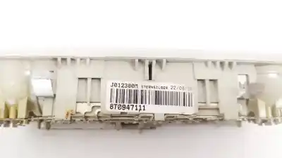 Автозапчастина б/у внутрішне світло для audi a4 b8 (8k2) 2.0 tdi quattro посилання на oem iam 8t0947111  j012300m