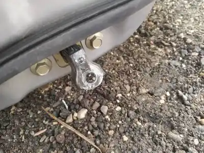 Pezzo di ricambio per auto di seconda mano cerniera per honda fr-v (be) 1.7 riferimenti oem iam 