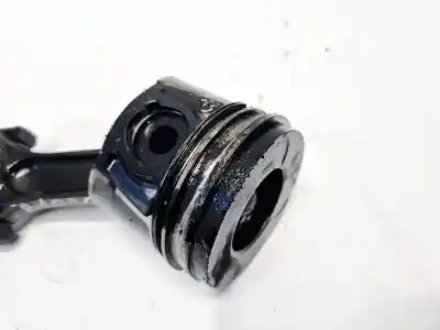 Second-hand car spare part piston for volvo v50 (545) 2.0 d oem iam references 085190  