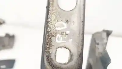 Автозапчасти б/у петля капота за audi a4 b8 (8k2) 2.0 tdi quattro ссылки oem iam 8k0823302d  