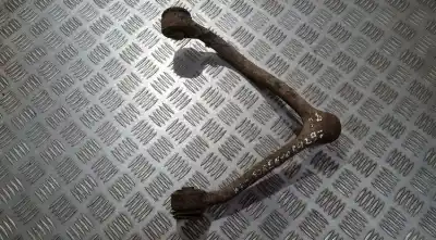 Pezzo di ricambio per auto di seconda mano braccio sospensione superiore anteriore destro per kia sorento 2.5 crdi ex riferimenti oem iam   