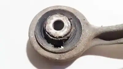 Автозапчасти б/у передний правый верхний рычаг подвески за volkswagen passat variant (3b5) 1.8 ссылки oem iam   