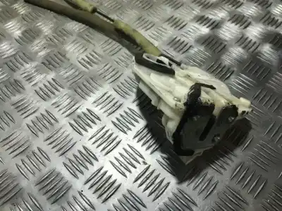 Second-hand car spare part left front door lock for mazda 2 (b2w) 1.4 cd oem iam references f97g01l1