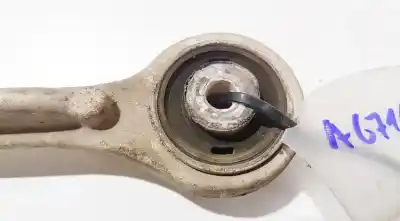 Автозапчасти б/у передний правый верхний рычаг подвески за volkswagen passat variant (3b5) 1.8 ссылки oem iam   