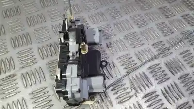 Peça sobressalente para automóvel em segunda mão fechadura da porta dianteira esquerda por citroen xsara picasso 1.8 16v exclusive referências oem iam 4483a