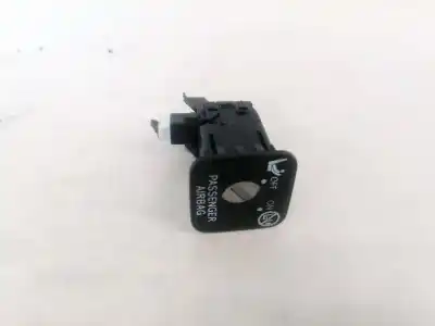 Second-hand car spare part switch for toyota avensis 2.0 d-4d oem iam references 1710d9n