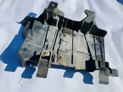 Автозапчасти б/у защитная крышка за citroen berlingo multispace (b9) 1.6 hdi 90 ссылки oem iam 9676377380  