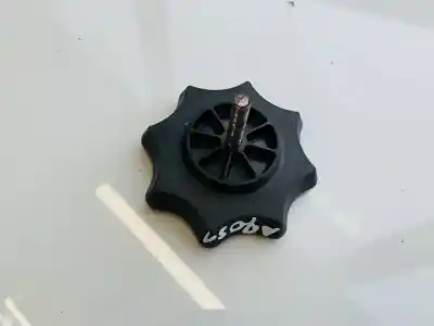 Автозапчасти б/у пластик за skoda fabia (6y2/6y3) 1.2 12v ссылки oem iam 1j0803899