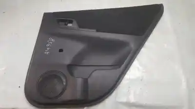 Second-hand car spare part right rear door trim for toyota corolla (e11) 2.0 d-4d linea sol oem iam references 6761313110