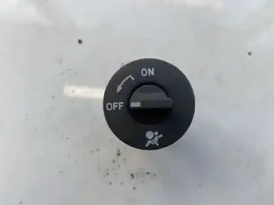 Peça sobressalente para automóvel em segunda mão trocar por renault scenic ii 1.5 dci diesel referências oem iam 8200169589b