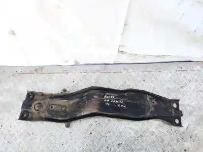 Peça sobressalente para automóvel em segunda mão charrió / suporte de eixo dianteiro por kia carens 2.0 crdi ex monovolumen referências oem iam 
