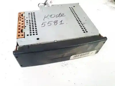 Second-hand car spare part audio system / radio cd for renault espace iv (jko) 1.9 authentique [1.9 ltr. - 88 kw dci diesel] oem iam references 8200205833tu470