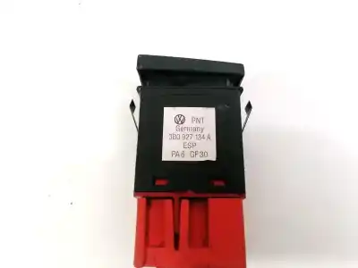 Second-hand car spare part switch for volkswagen passat variant (3b6) 2.0 tdi dpf oem iam references 3b0927134a  