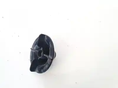 Second-hand car spare part plastics for opel meriva b 1.7 16v cdti oem iam references 90126755