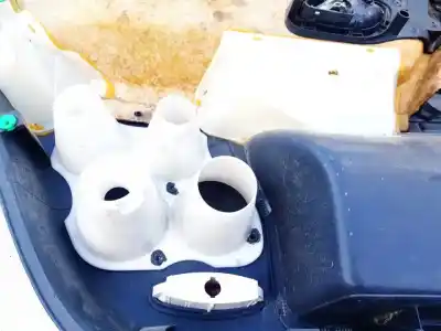 Автозапчастина б/у обработка передніх правіх дверей для renault laguna ii (bg0) 2.2 dci turbodiesel посилання на oem iam 8200000082  