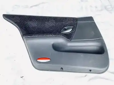Pezzo di ricambio per auto di seconda mano rivestimento porta anteriore sinistro per renault laguna ii (bg0) 1.9 dci diesel riferimenti oem iam 8200093596